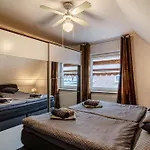 Holiday home Haus Mit Garten Und Kamin Wilhelmshaven